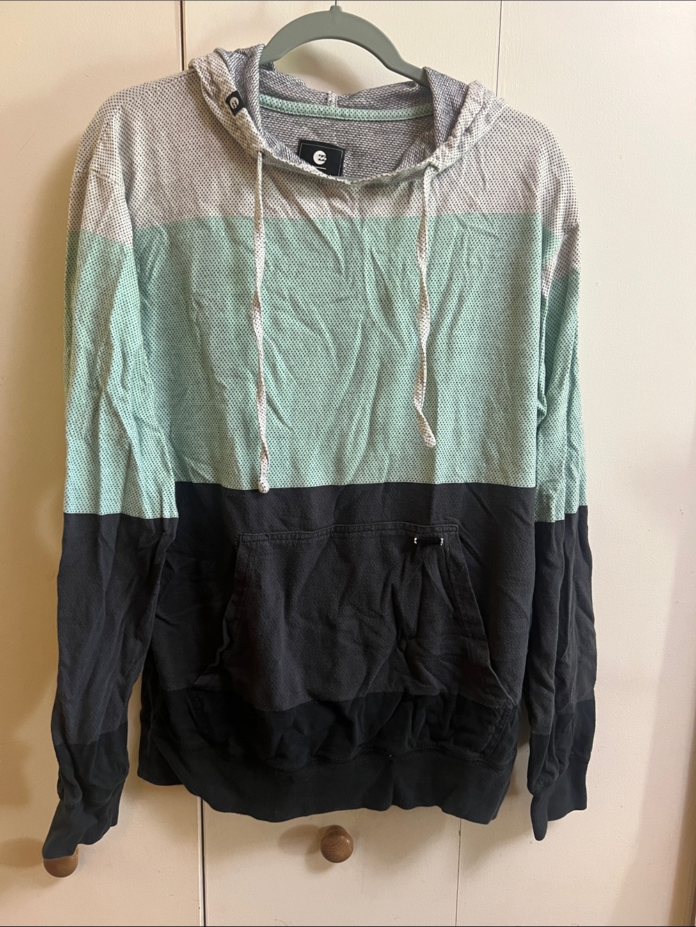 Billabong Mint and Black Colorblock Hooded Pullover Size L